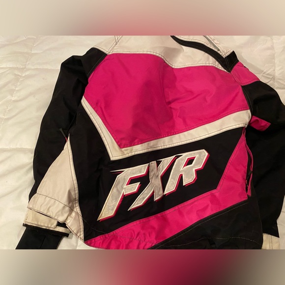 Women’s FXR snowmobiling jacket 6 - Picture 5 of 5